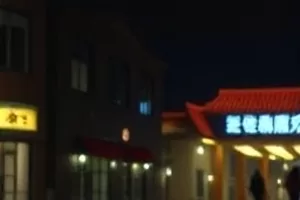 《符号与银幕》封面：银幕上的几何符号阵列